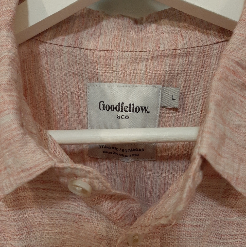 💙Goodfellow & Co. Short sleeve button down shirt